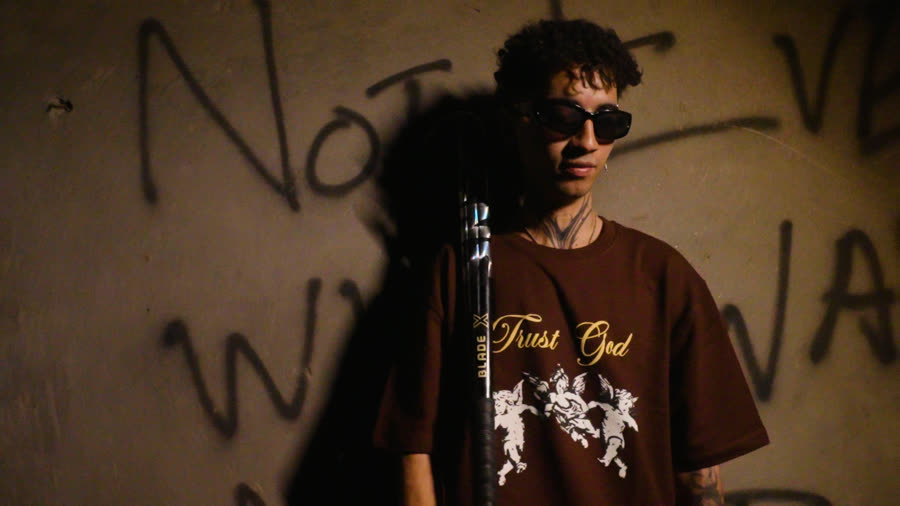 Visual Synac photography — on-set and location stills 3